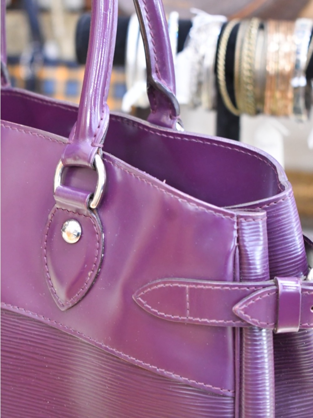Louis Vuitton Structured Satchel - Picture 4 of 6